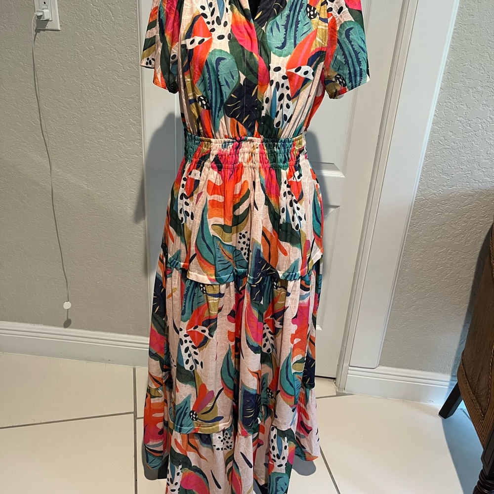 Colorful Tropical Print Maxi Dress — Multicolor